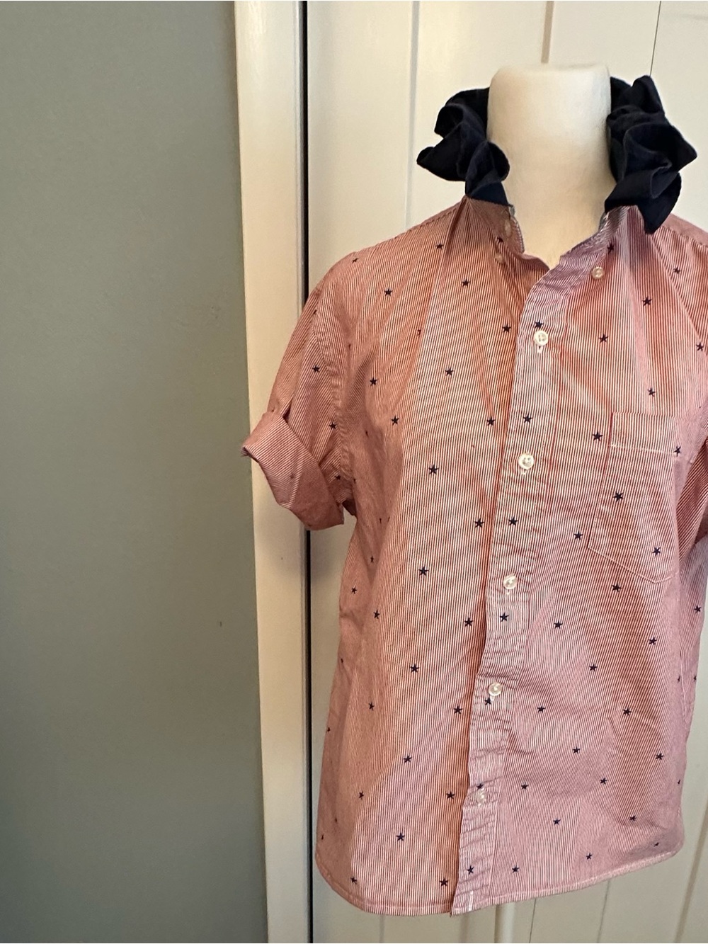 Women - Upcycled (reworked) men’s shirt with ruffled collar